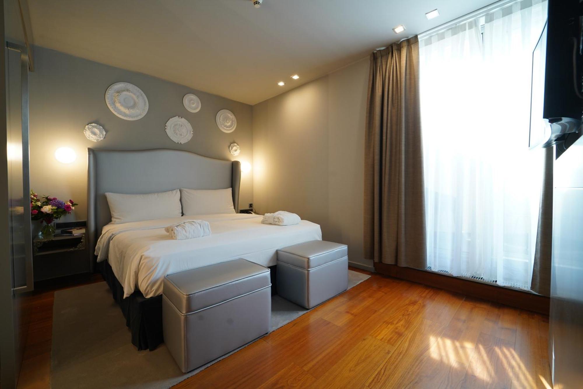 987 Design 4* Praha